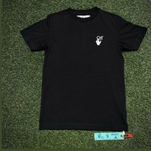 Off white shirt new with tags size small